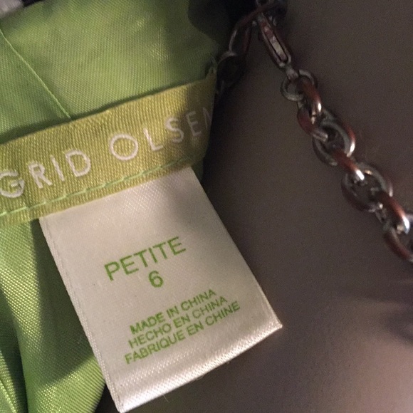 Beautiful Designer Blazer - Picture 7 of 8